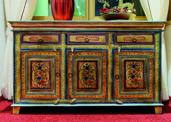 Garni Urezza Hotell 4*