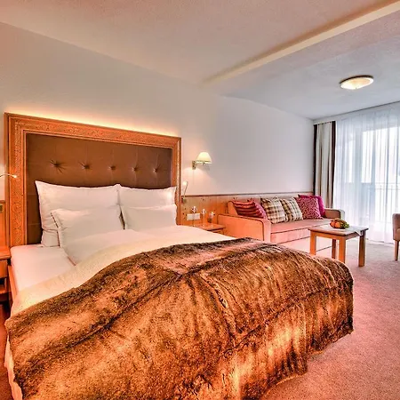 Hotel Garni Urezza Ischgl