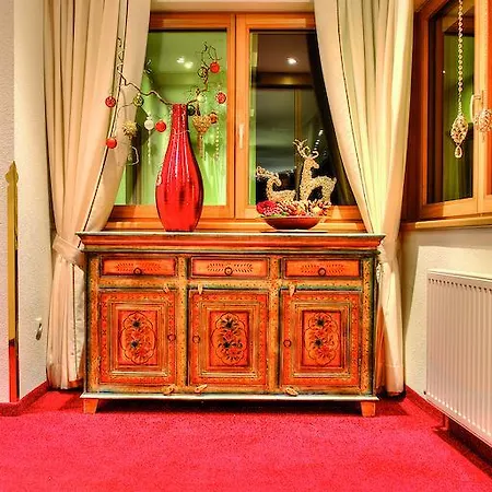 Szálloda Garni Urezza