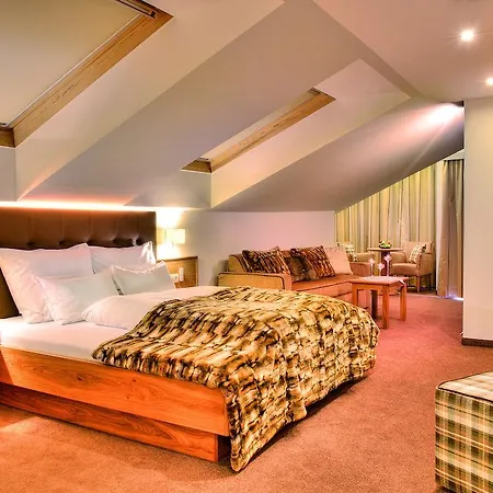 Hotel Garni Urezza