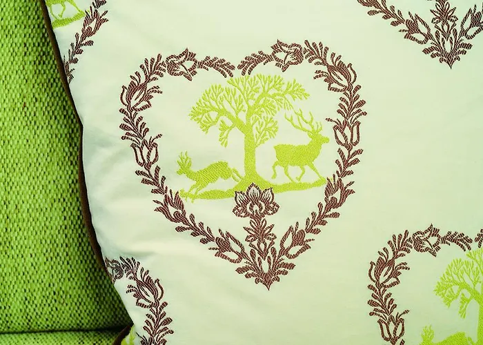 מלון Garni Urezza