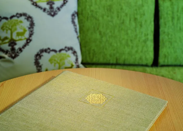 מלון Garni Urezza 4*